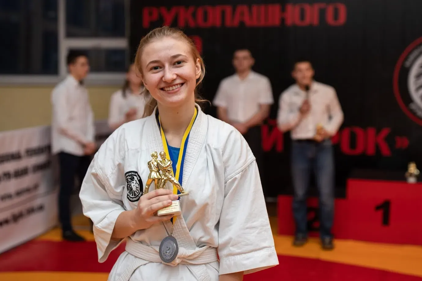 Рукопашний бій для дівчат